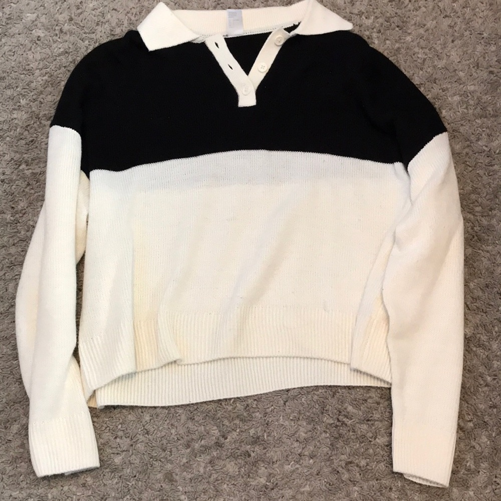 Black and white sweater.